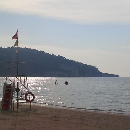 Granello Di Sabbia Hotell Peschici Exteriör bild