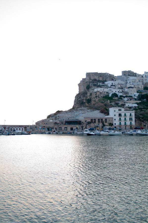 Granello Di Sabbia Hotell Peschici Exteriör bild